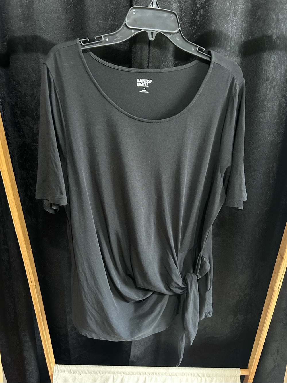 Lands' End Black Short-Sleeve Side Tie Top